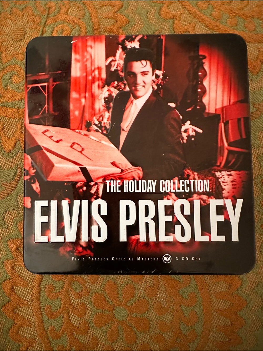 ⭐️ Elvis Presley The Holiday Collection - 3 CD set in tin